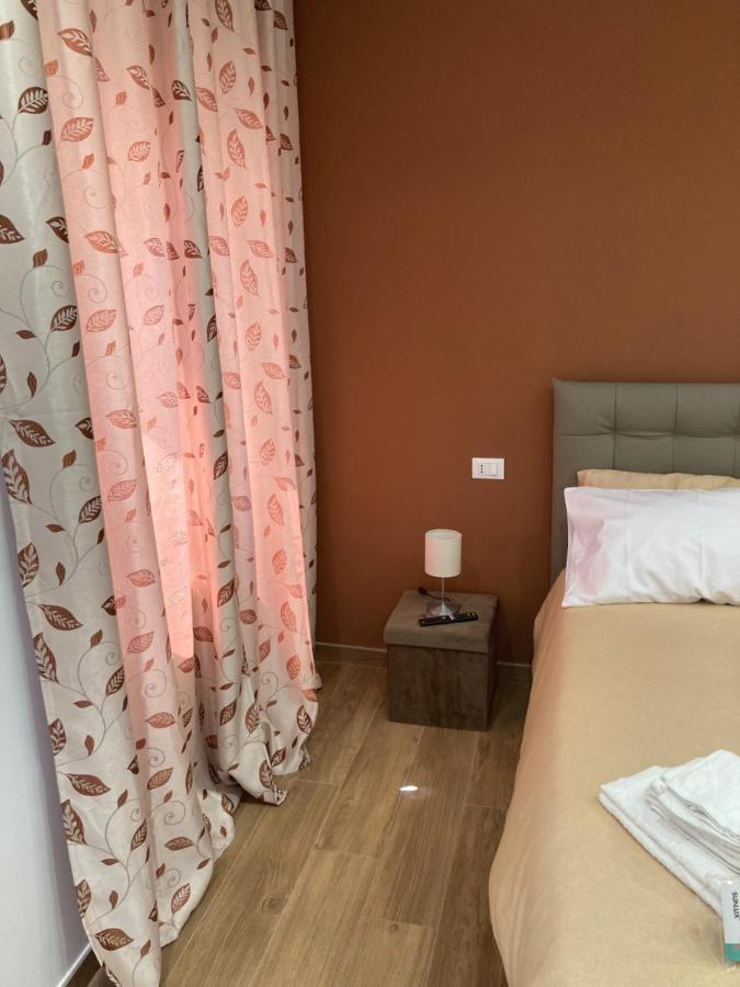 Piccolo Paradiso Suite In Pieno Centro Castel Di Sangro Eksteriør bilde